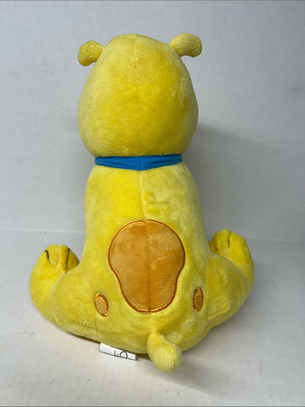 Kohl's Cares Clifford the Big Red Dog T-Bone Plush 10" Yellow Stuffed Toy - Picture 3 of 8